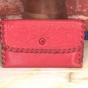 Vintage 70s Red Tooled Leather Snap Front Western Embossed Boho Wallet
